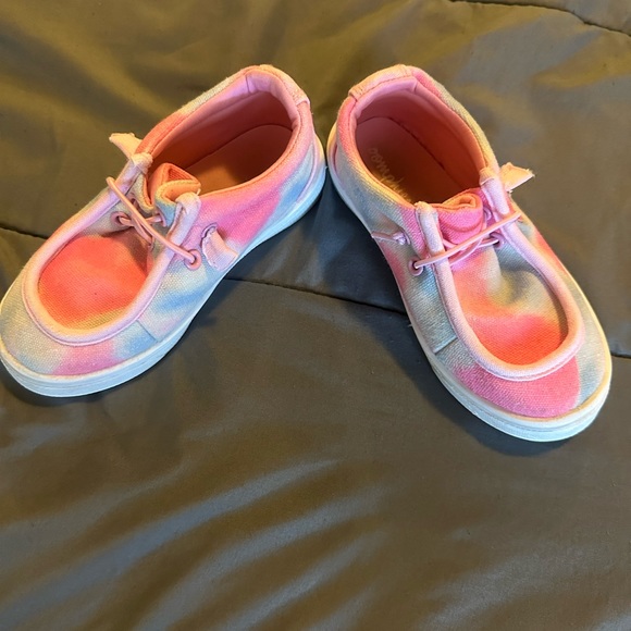 Shoes - Picture 2 of 4